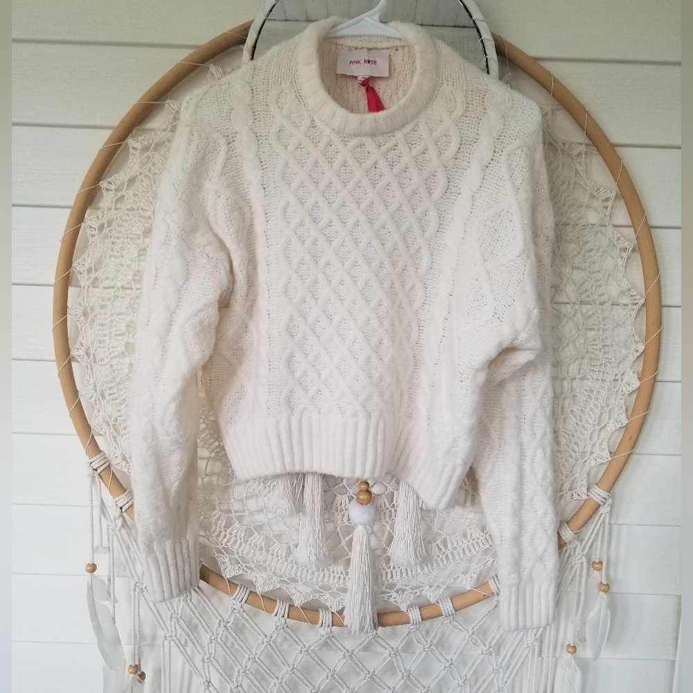 Beachy Creamy Cozy Super Soft Cable Knit Sweater Size XSmall